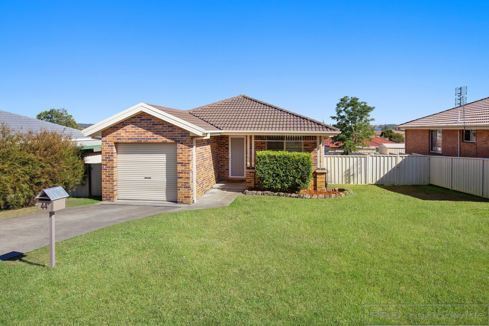 44 Denton Park Drive, Rutherford NSW 2320, Image 0
