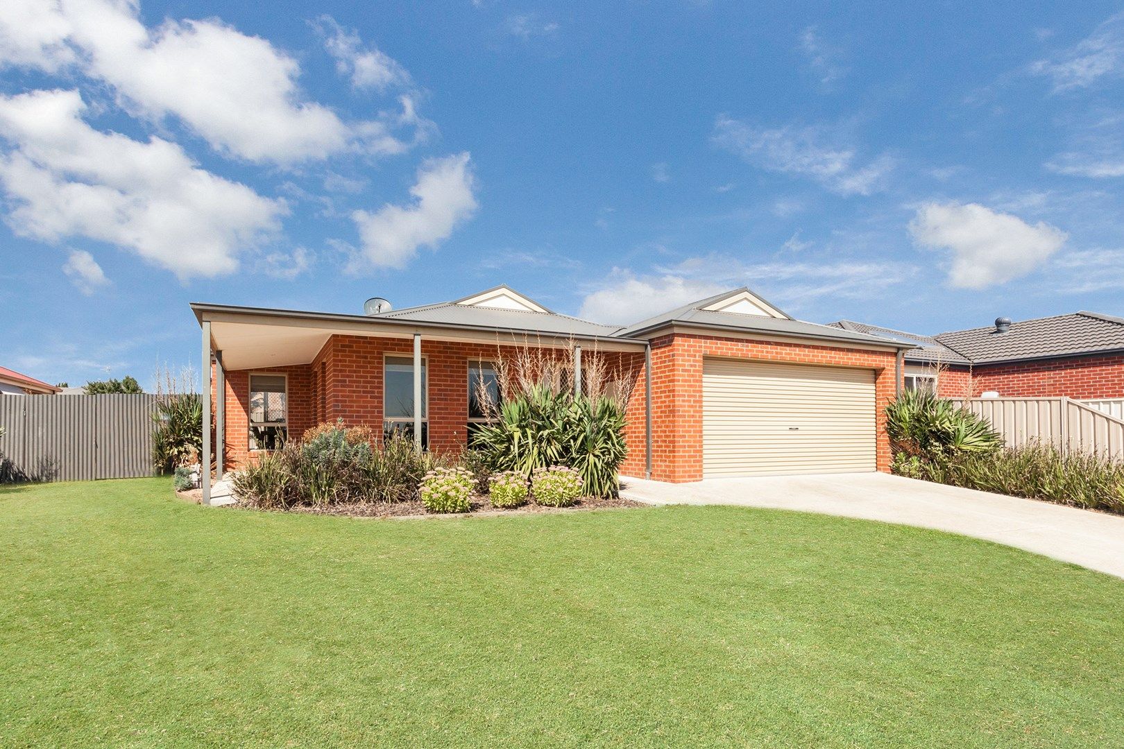 7 Francis Court, Kilmore VIC 3764, Image 0