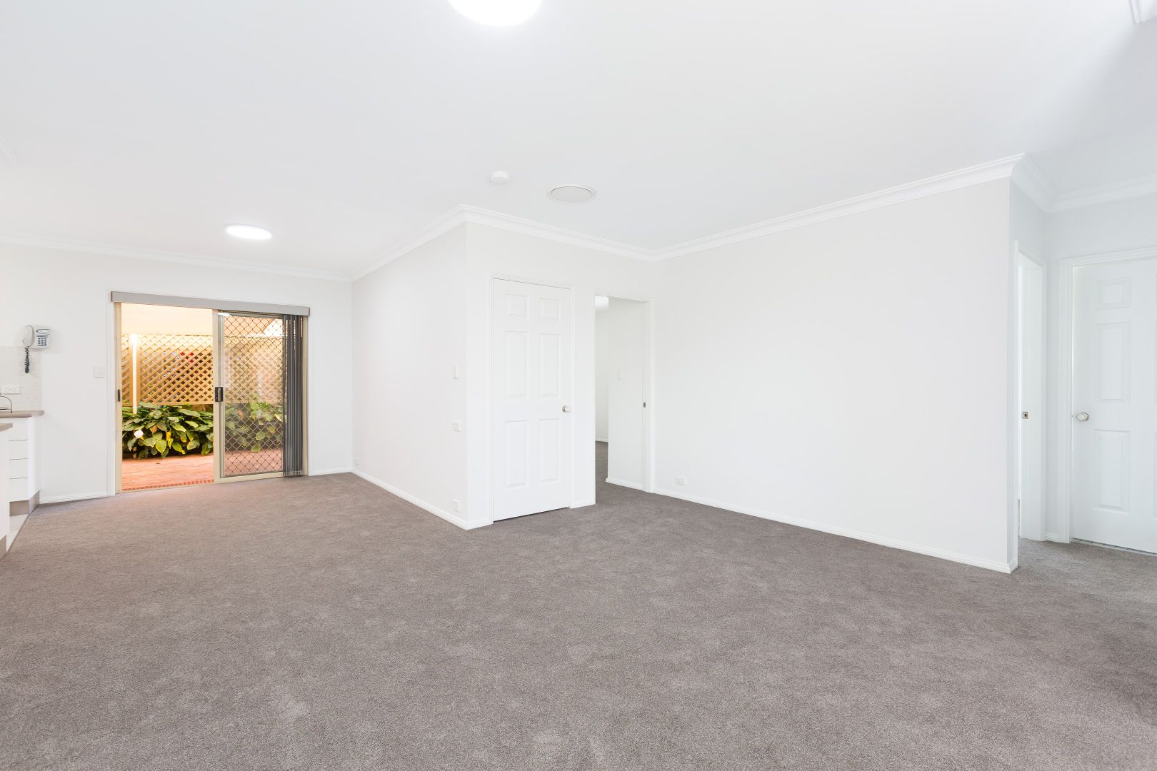 5/31-33 Jacaranda Road, Caringbah NSW 2229, Image 2