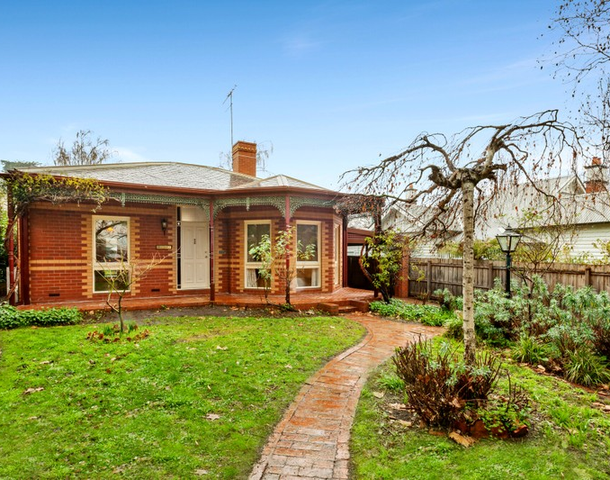 22 Daphne Street, Canterbury VIC 3126