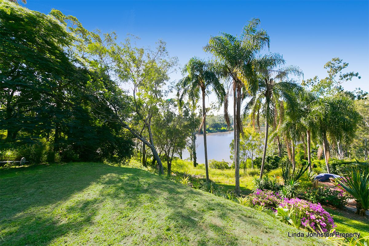 33 Stanfell St, Corinda QLD 4075, Image 0