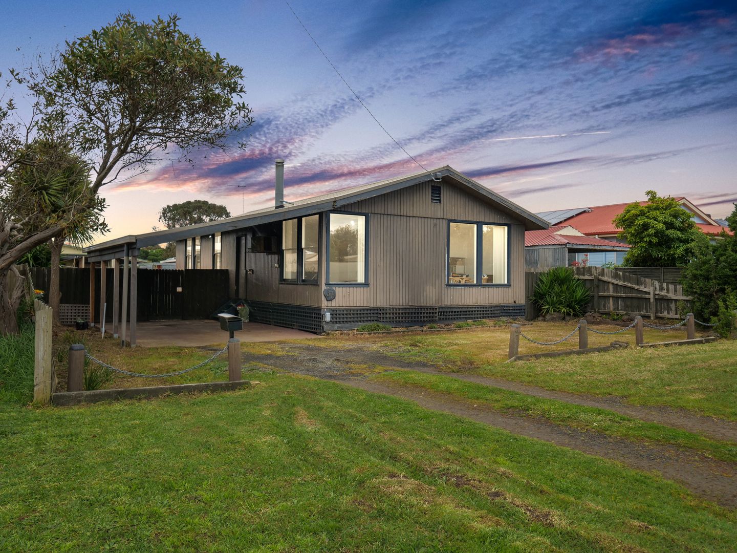 37 Woolamai Beach Road, Cape Woolamai Property History & Address