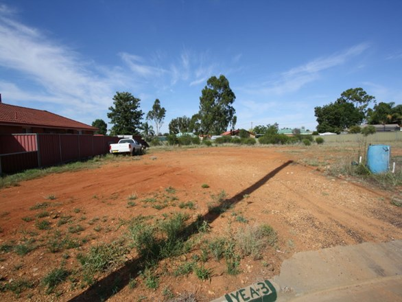 6 Box Place, Cobar NSW 2835