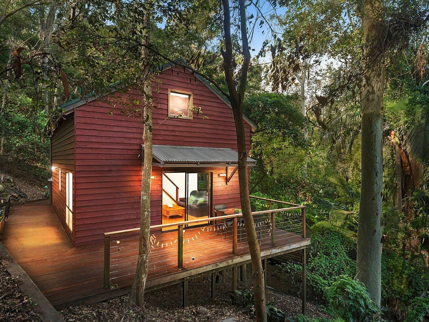 2 bedrooms House in 125 Thompson St SCOTLAND ISLAND NSW, 2105