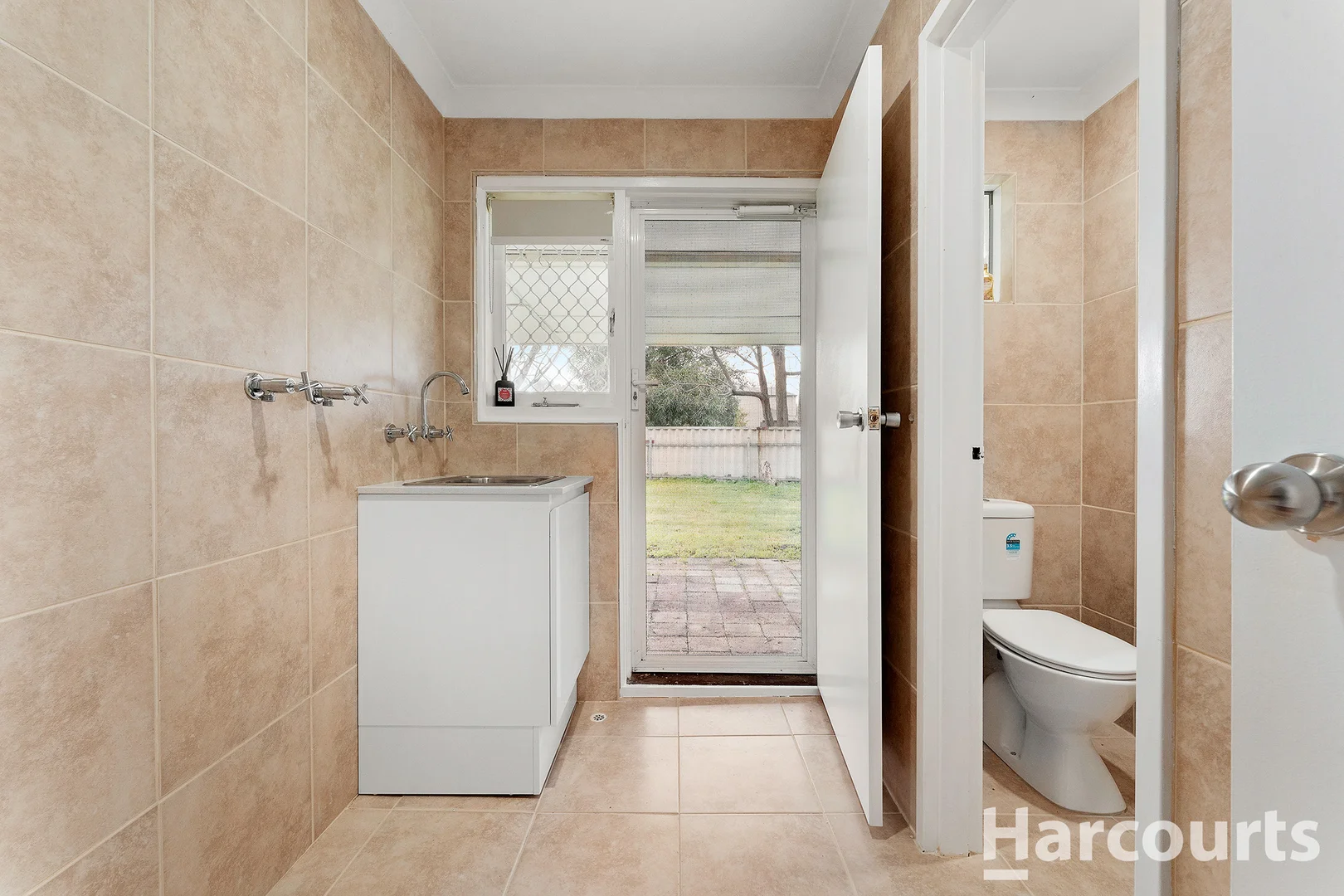 Additional image 13 of 1/20 Eacott Street, Mandurah WA 6210