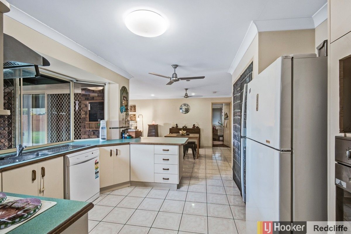 104 Coman Street North, Rothwell QLD 4022, Image 2