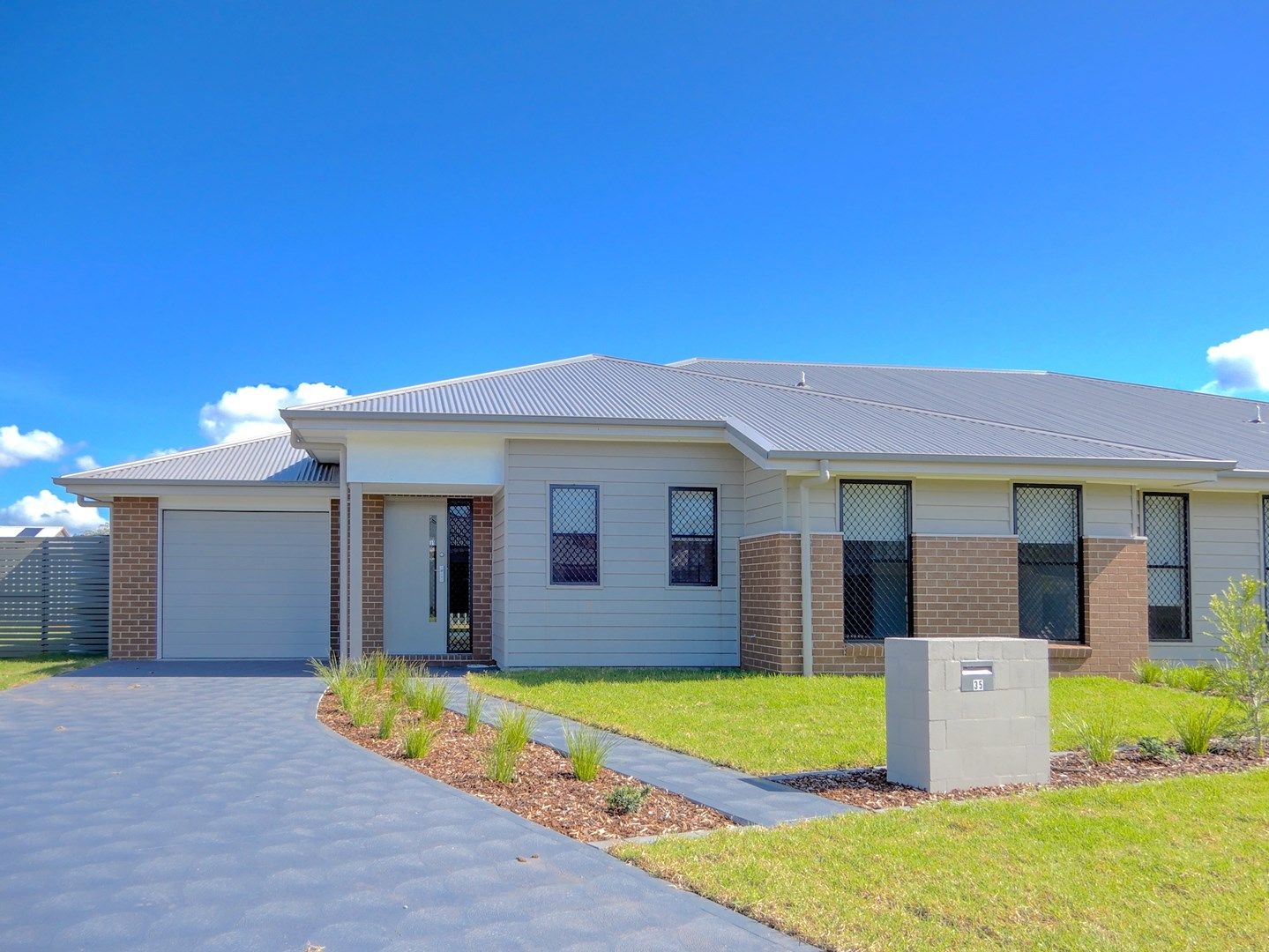 35 Apple St, Fern Bay NSW 2295, Image 0