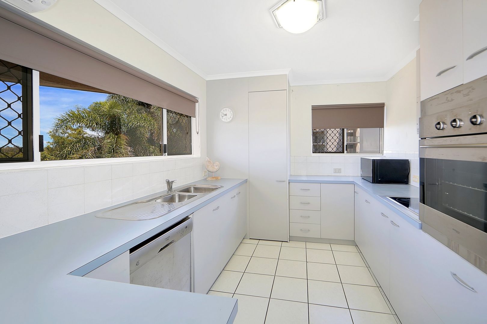 8/91 Esplanade, Bargara QLD 4670, Image 2