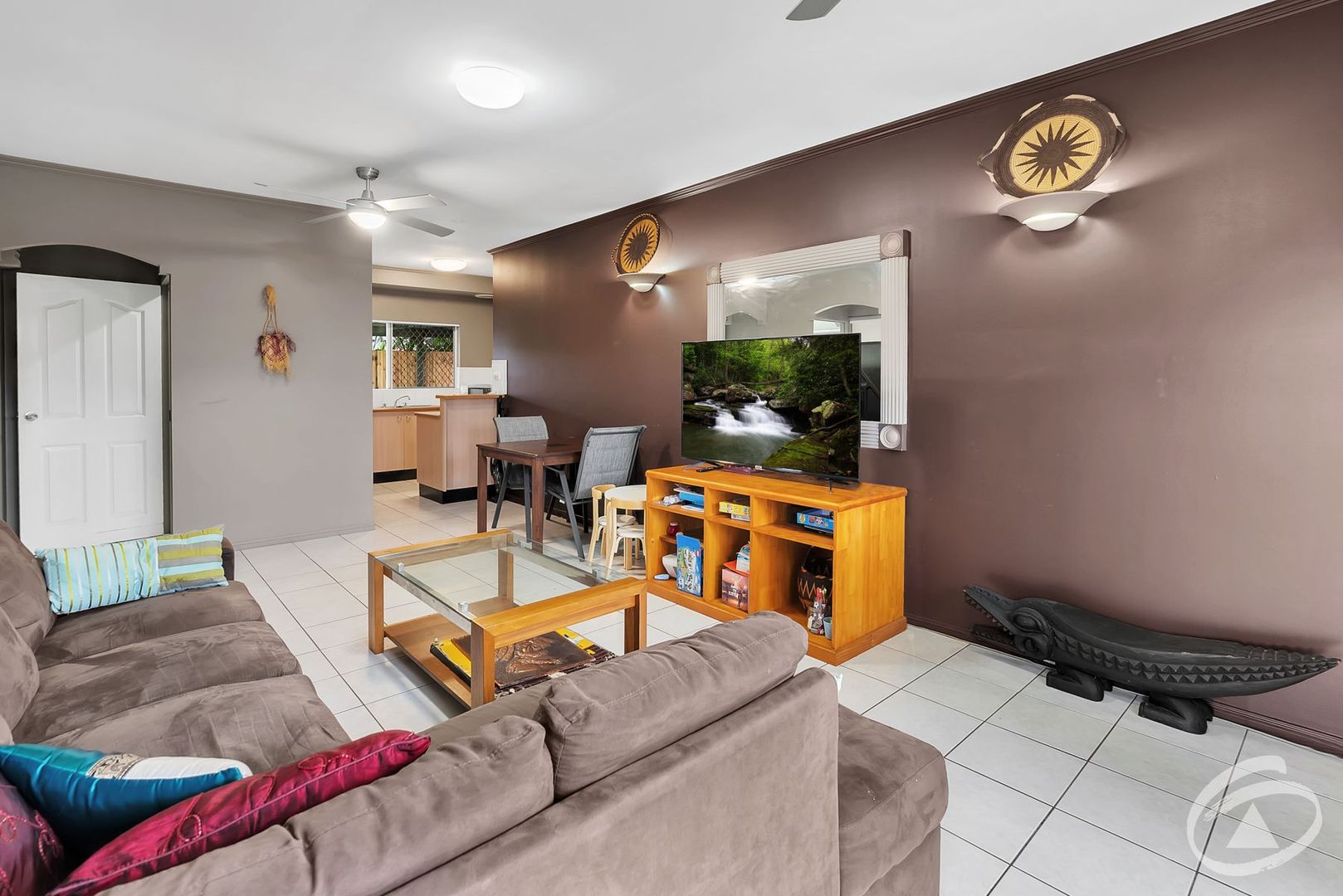 1/4 Ingham Court, Mooroobool QLD 4870, Image 2