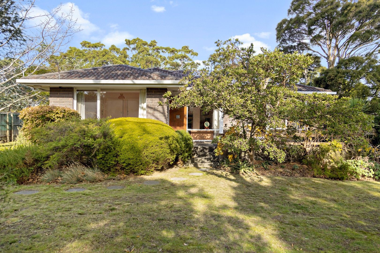 4 bedrooms House in 88 Rutland Avenue MOUNT ELIZA VIC, 3930