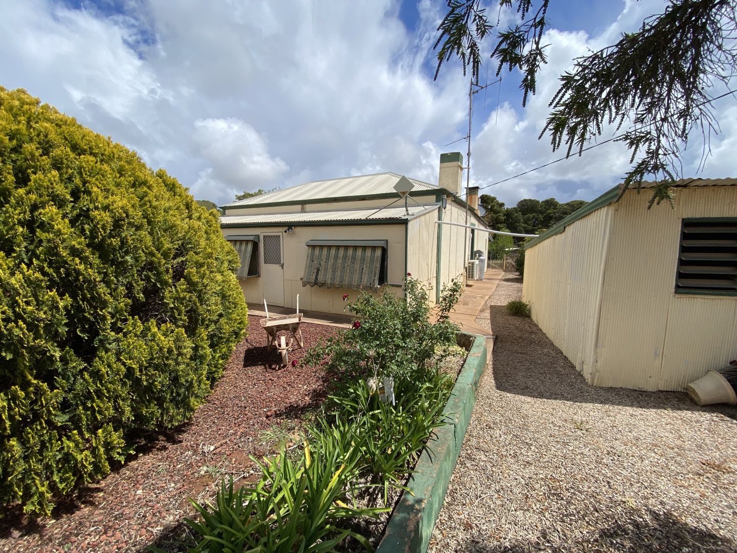 28 Edwin Street, Booleroo Centr Property History & Address Research