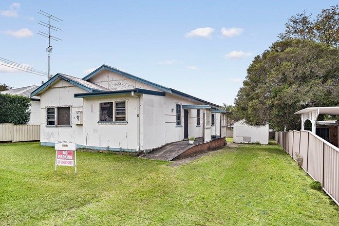 Picture of 1-3/6 Fairy Street, GWYNNEVILLE NSW 2500