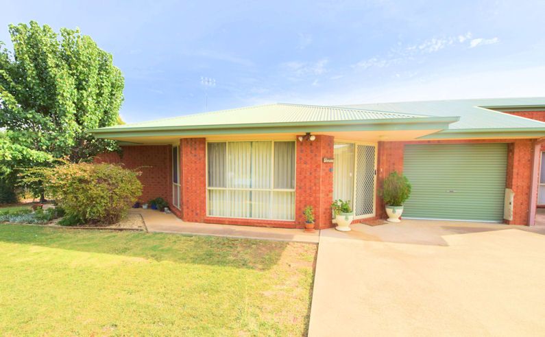 2/266 Noyes, Deniliquin NSW 2710, Image 0