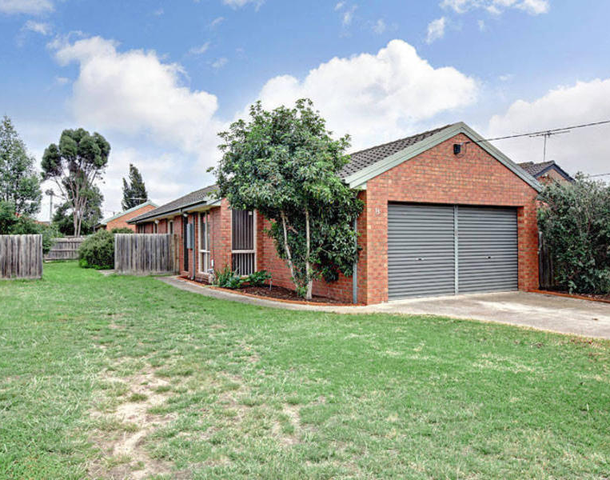 33 Coolabah Crescent, Hoppers Crossing VIC 3029
