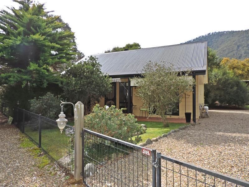 159 Great Alpine Road, Harrietville VIC 3741, Image 0