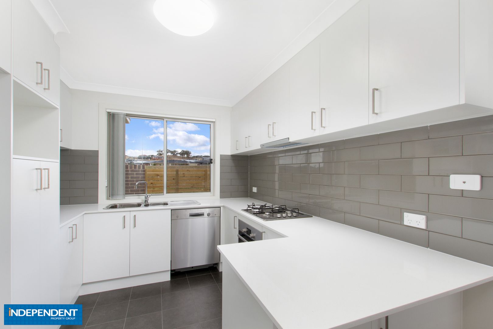 6/35 Laird Crescent, Forde ACT 2914, Image 2