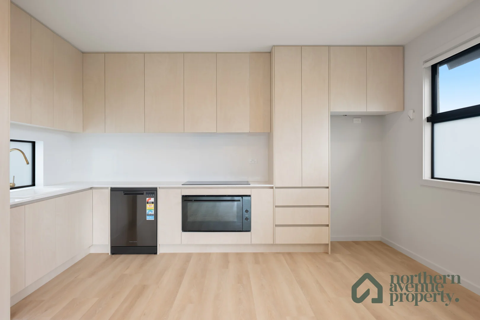 Additional image 2 of 4/79 Dougharty Rd, Heidelberg Heights VIC 3081