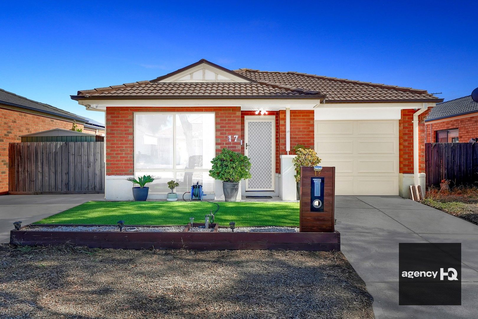 3 bedrooms House in 17 Everwin Drive WERRIBEE VIC, 3030