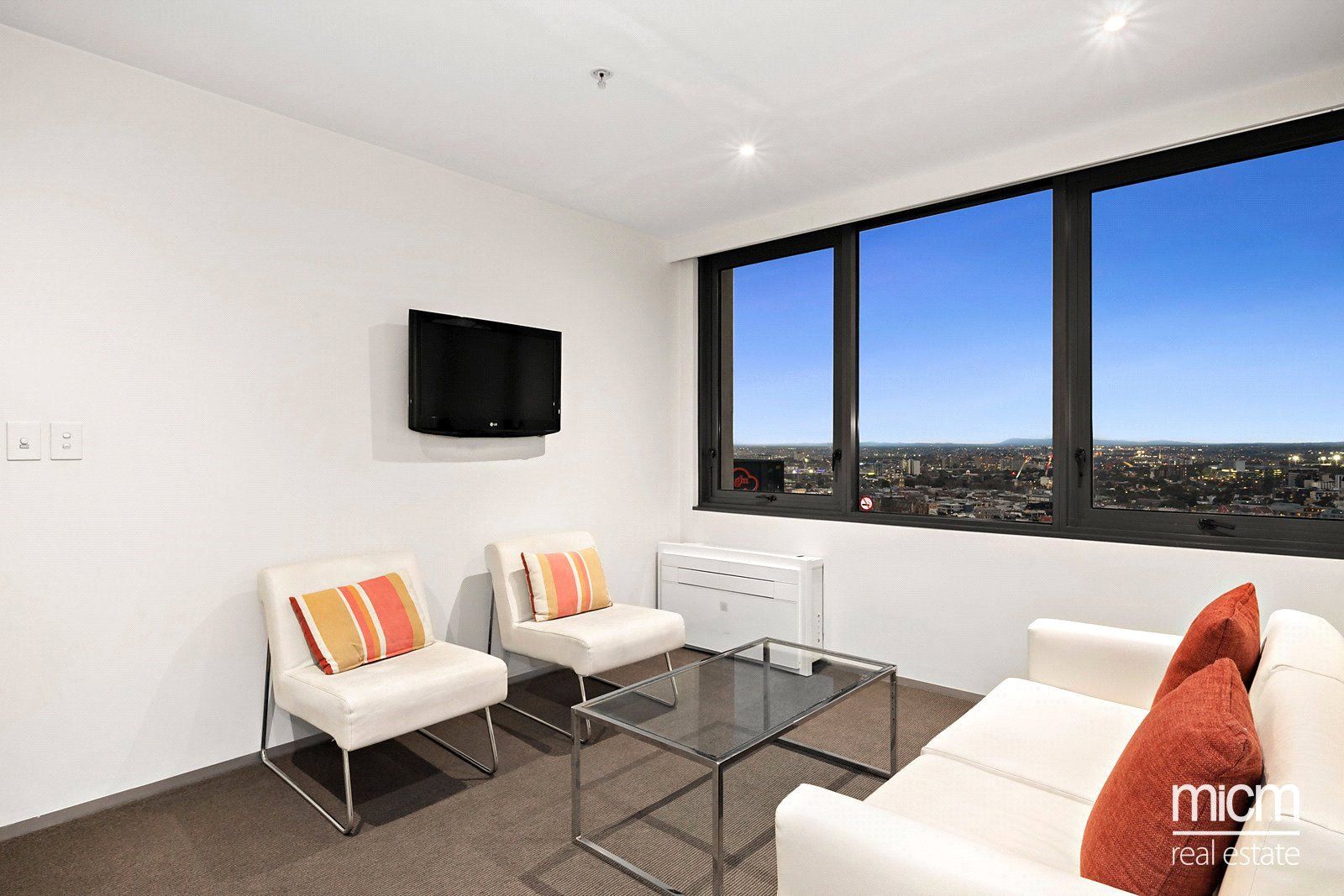 1 bedrooms Apartment / Unit / Flat in 2701/181 Abeckett Street MELBOURNE VIC, 3000