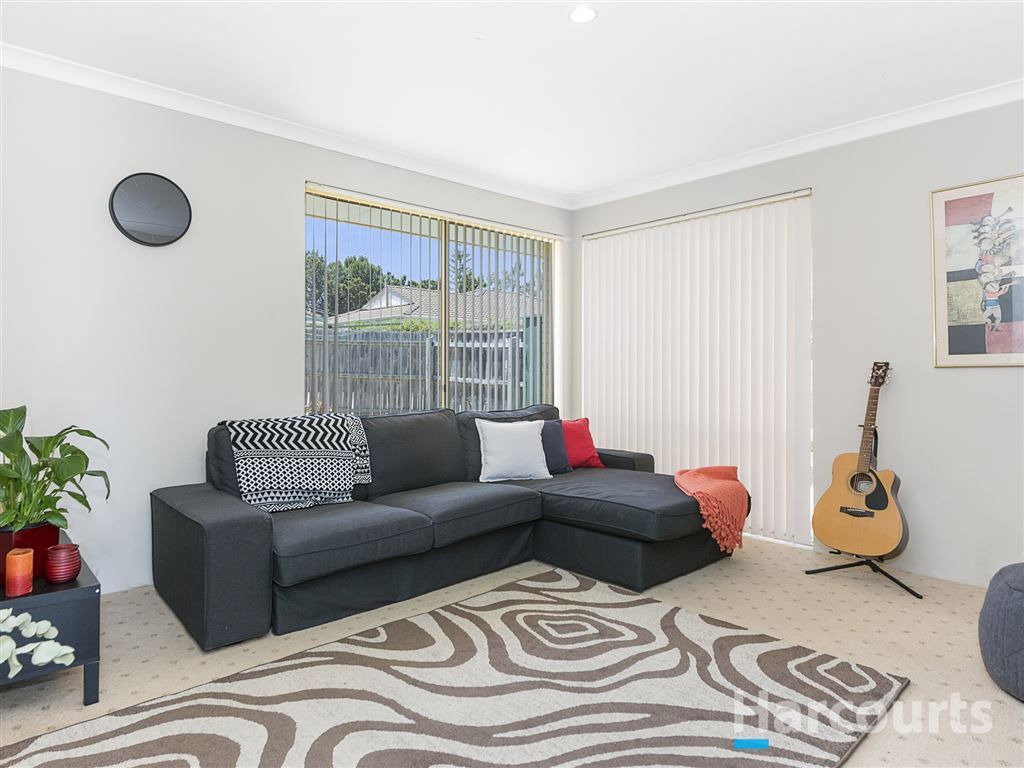 7A Pinegrove Mews, Currambine WA 6028, Image 2