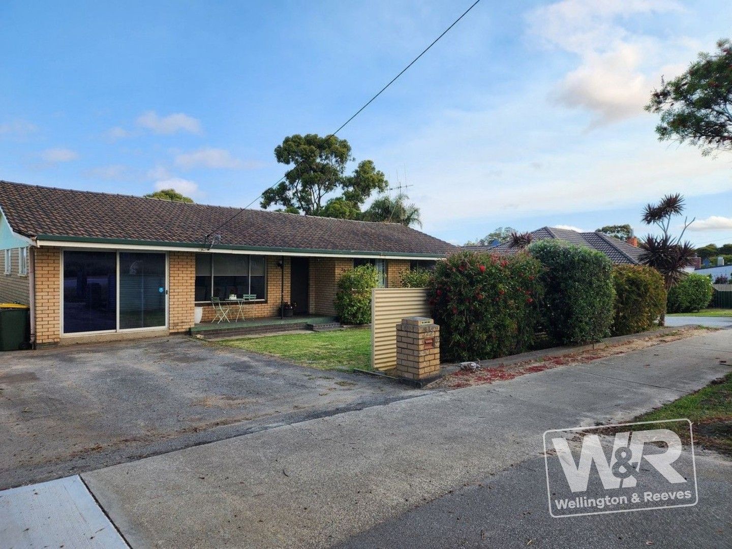 4 bedrooms House in 22 Chester Pass Road YAKAMIA WA, 6330