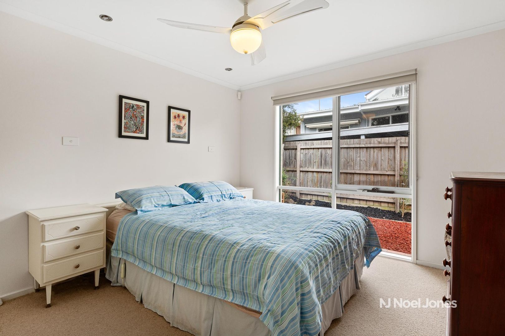 2/25 Farleigh Avenue, Burwood VIC 3125, Image 1