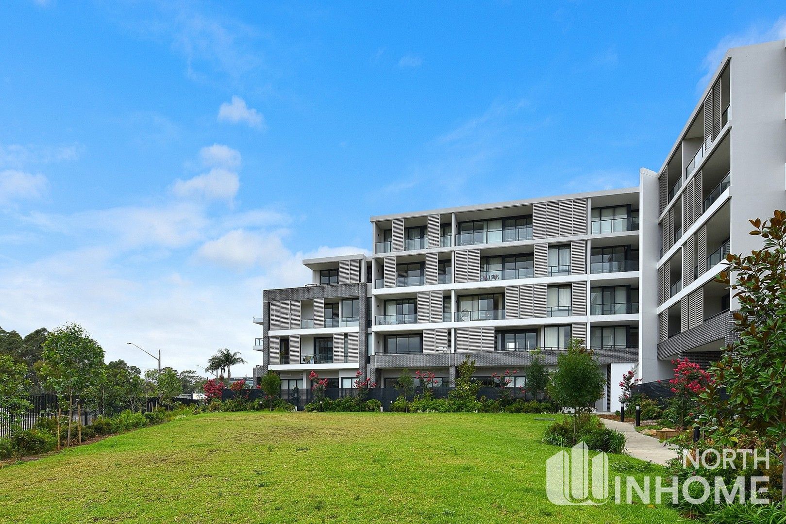 1 bedrooms Apartment / Unit / Flat in A123/5 Whiteside Street NORTH RYDE NSW, 2113