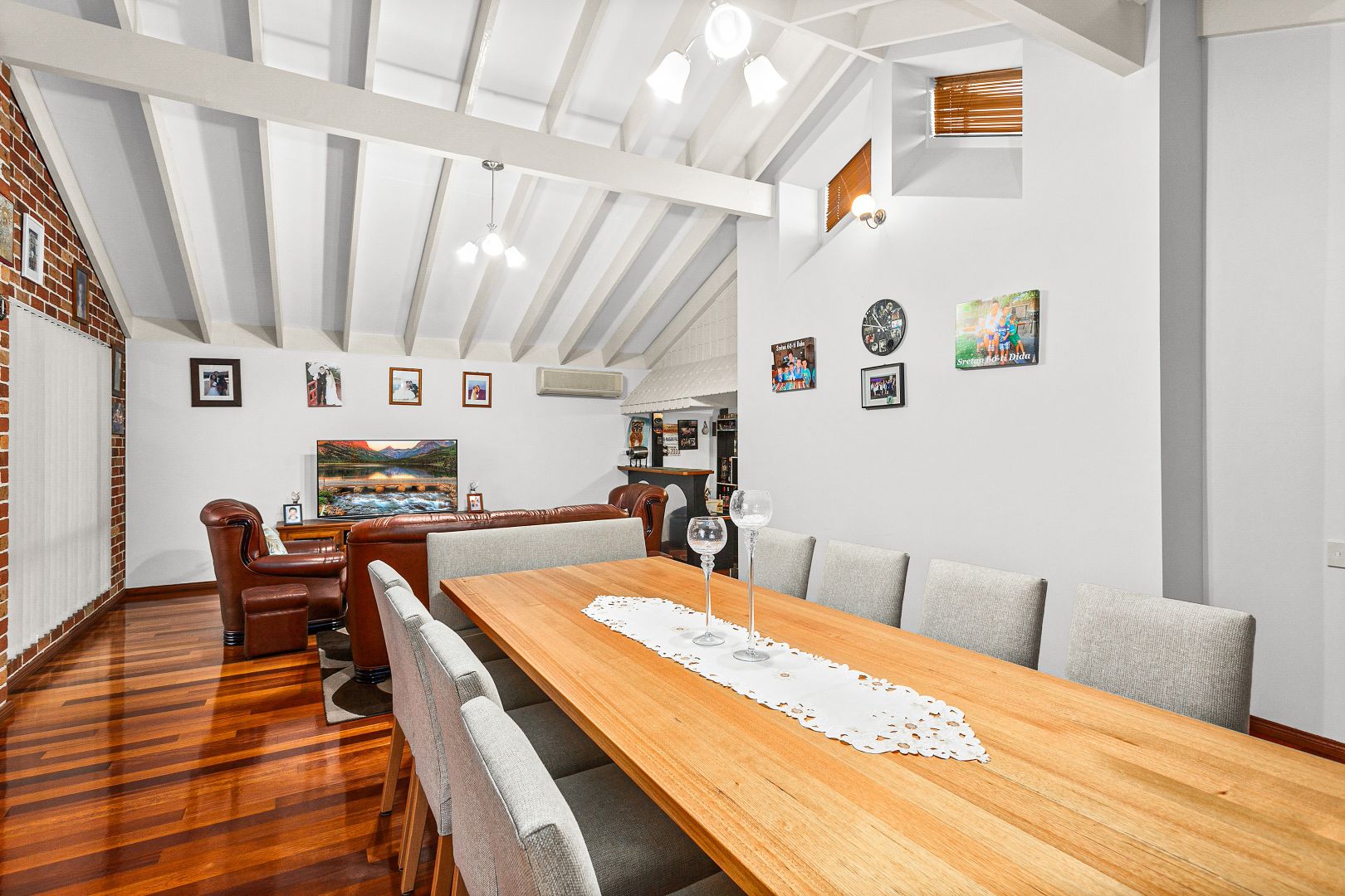 8 Kingfisher Place, Barrack Heights NSW 2528 Domain