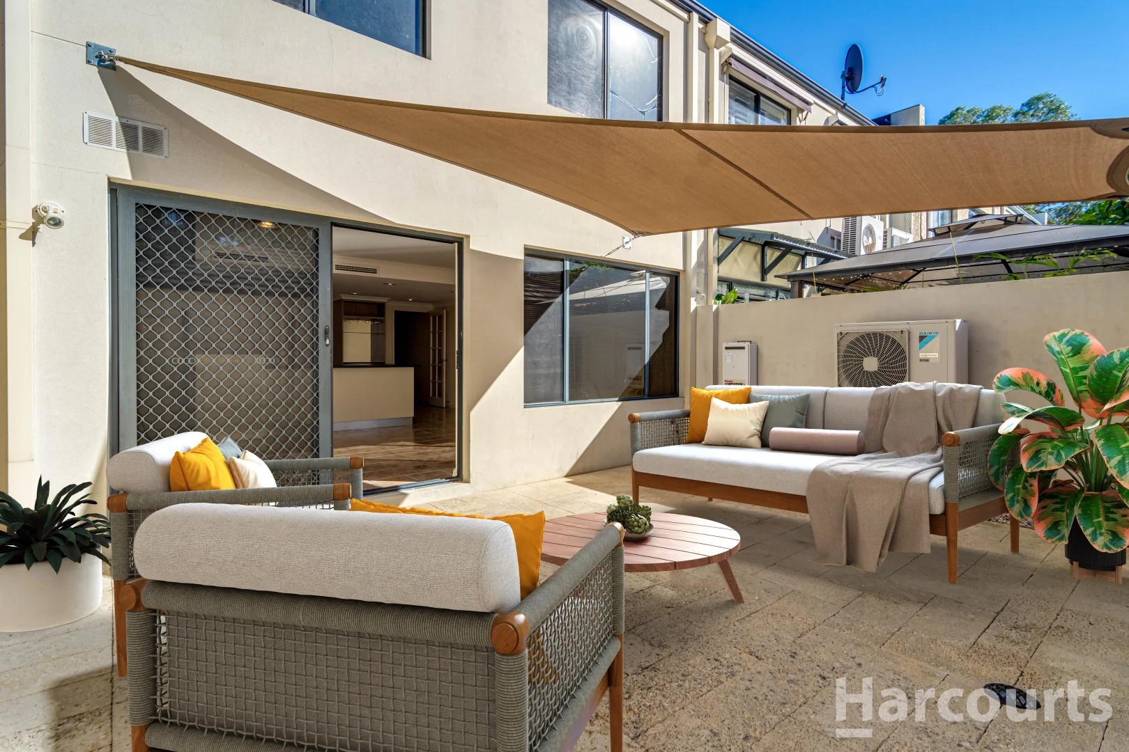 Additional image 13 of 270 Lakeside Drive, Joondalup WA 6027