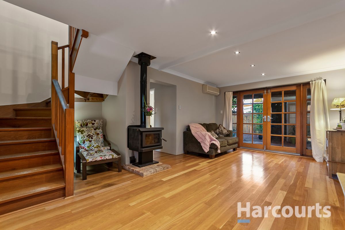 8 Schnapper Court, Burns Beach WA 6028, Image 2