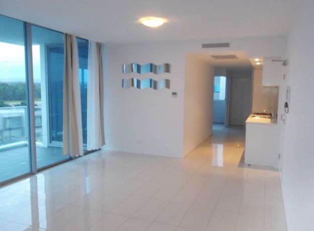 401/3 Compass Drive, Biggera Waters | Property History & Address ...