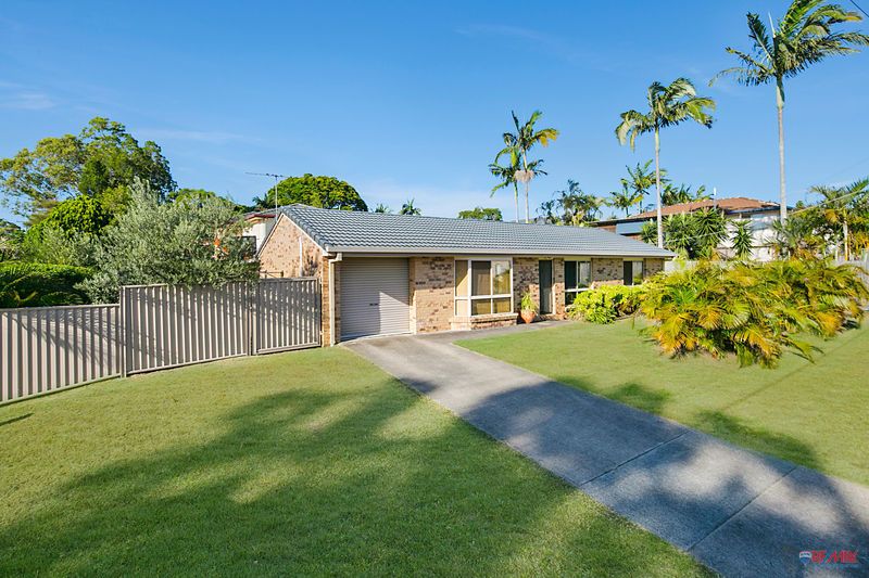 4 bedrooms House in 1 Morden Street BIRKDALE QLD, 4159