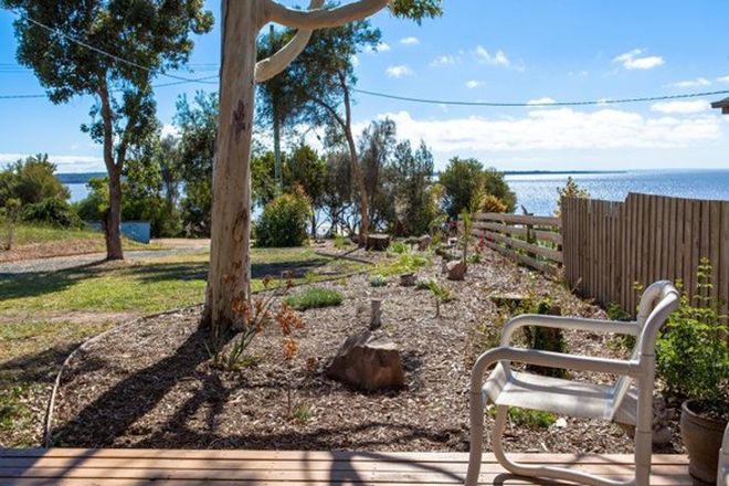 Picture of 44 FORESHORE ROAD, JAM JERRUP VIC 3984