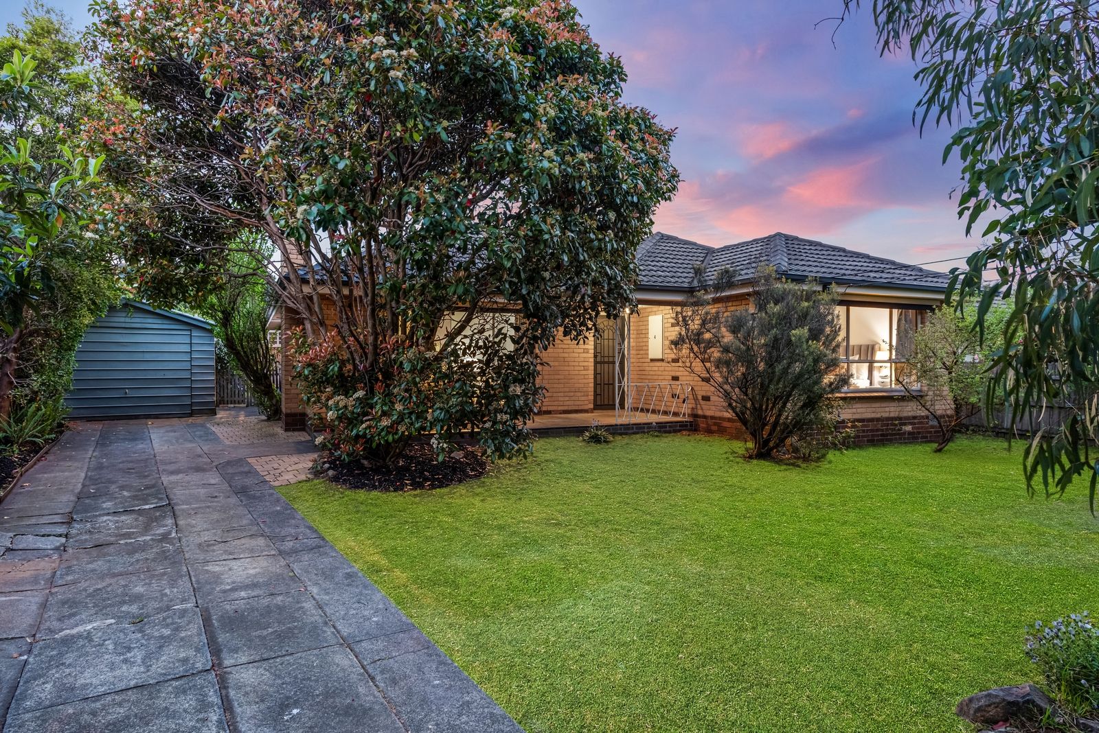 4 Jacaranda Avenue, Cheltenham VIC 3192, Image 0