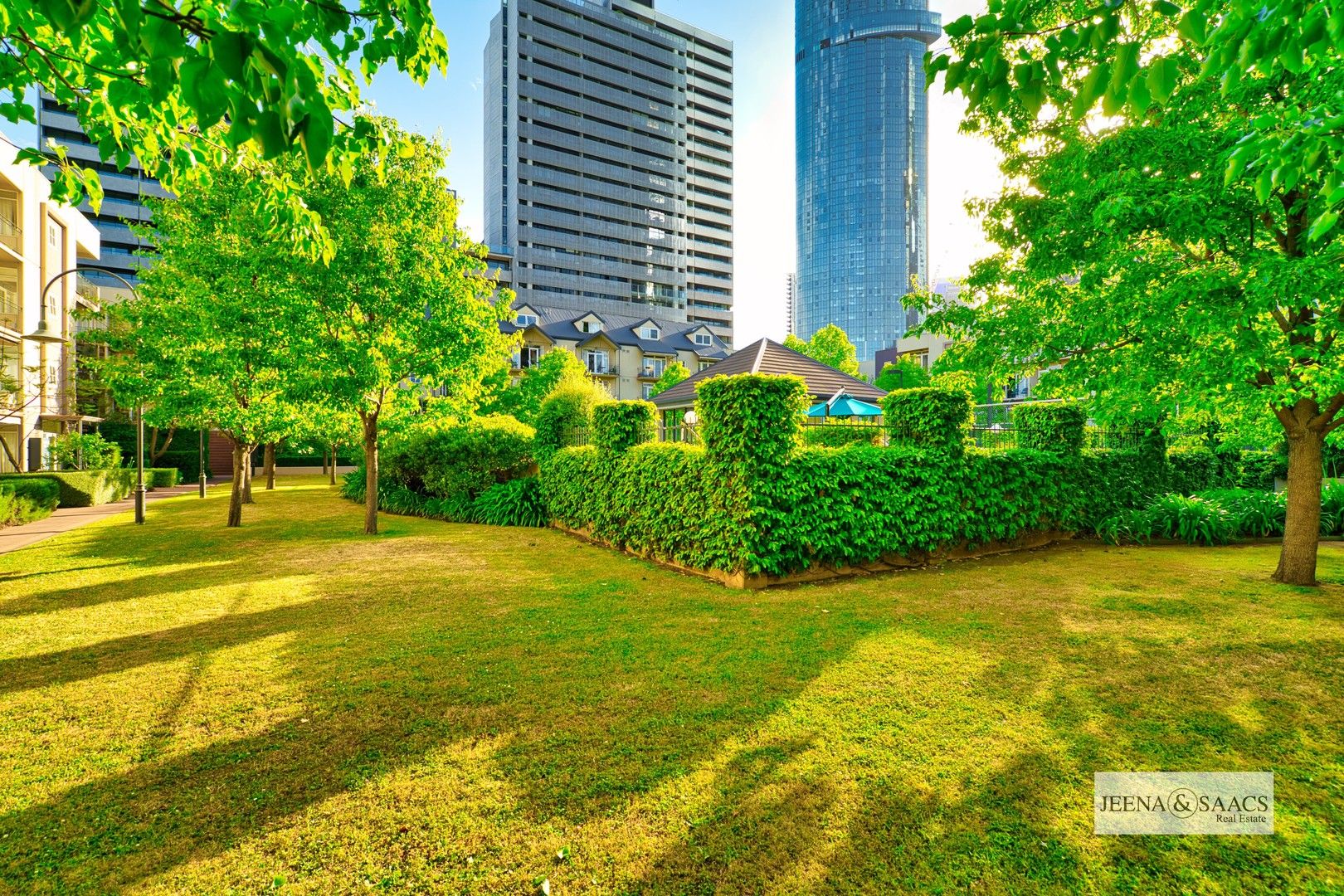 2 bedrooms Apartment / Unit / Flat in 11/120 Sturt Street SOUTHBANK VIC, 3006