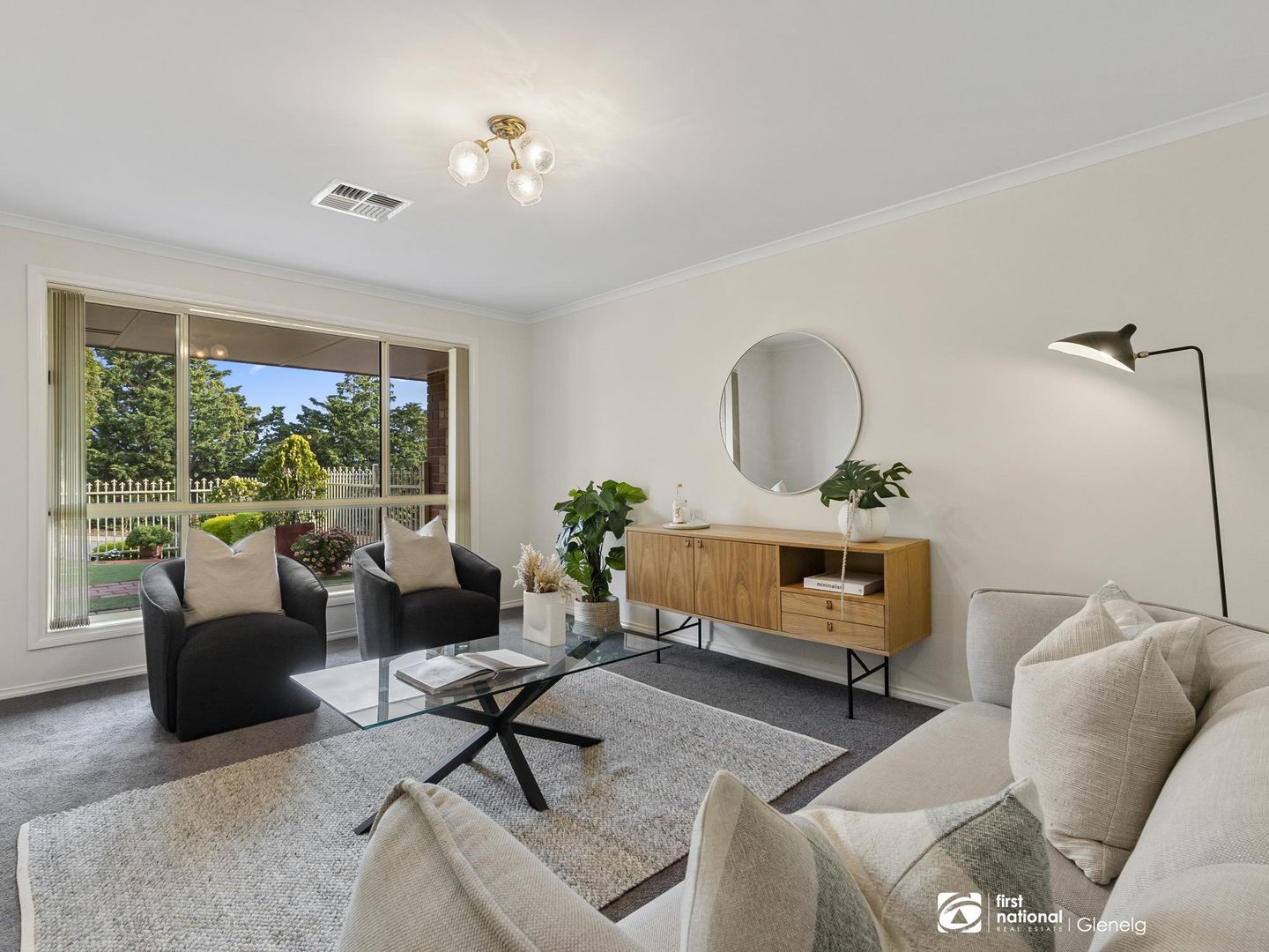 18 Parkview Circuit, Seaford Rise SA 5169, Image 2