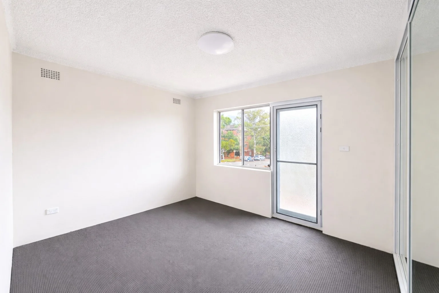 Additional image 5 of 6/8 Calliope Street, Guildford NSW 2161