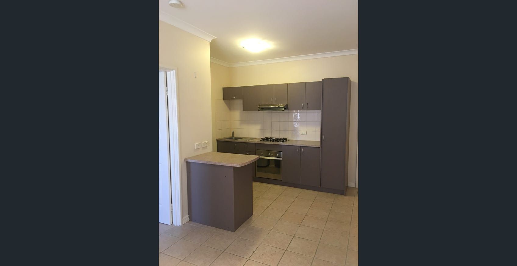50 Lakeside Drive (STUDIO), Joondalup WA 6027 Apartment For Rent