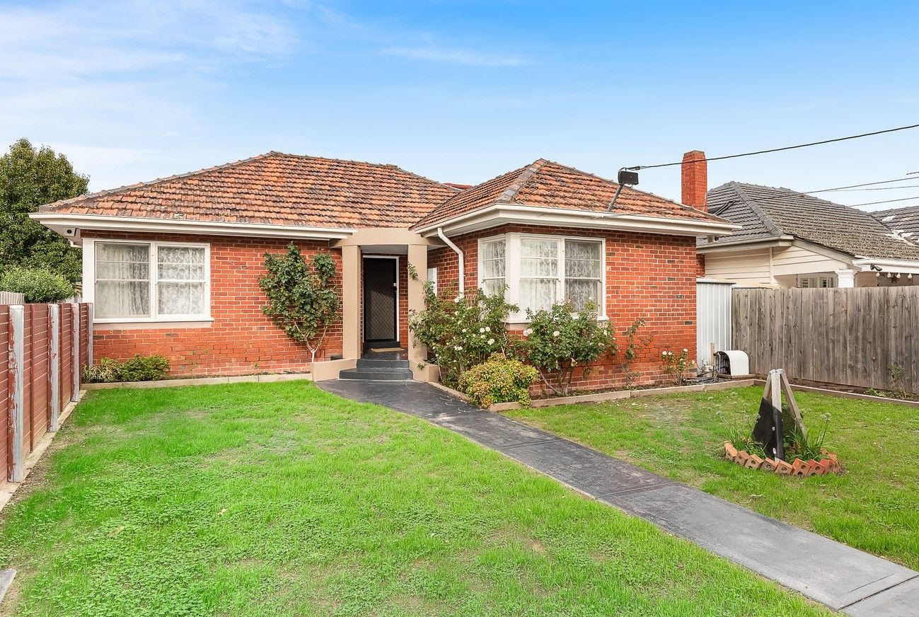 3 bedrooms House in 1/58 Moylan Street BENTLEIGH EAST VIC, 3165