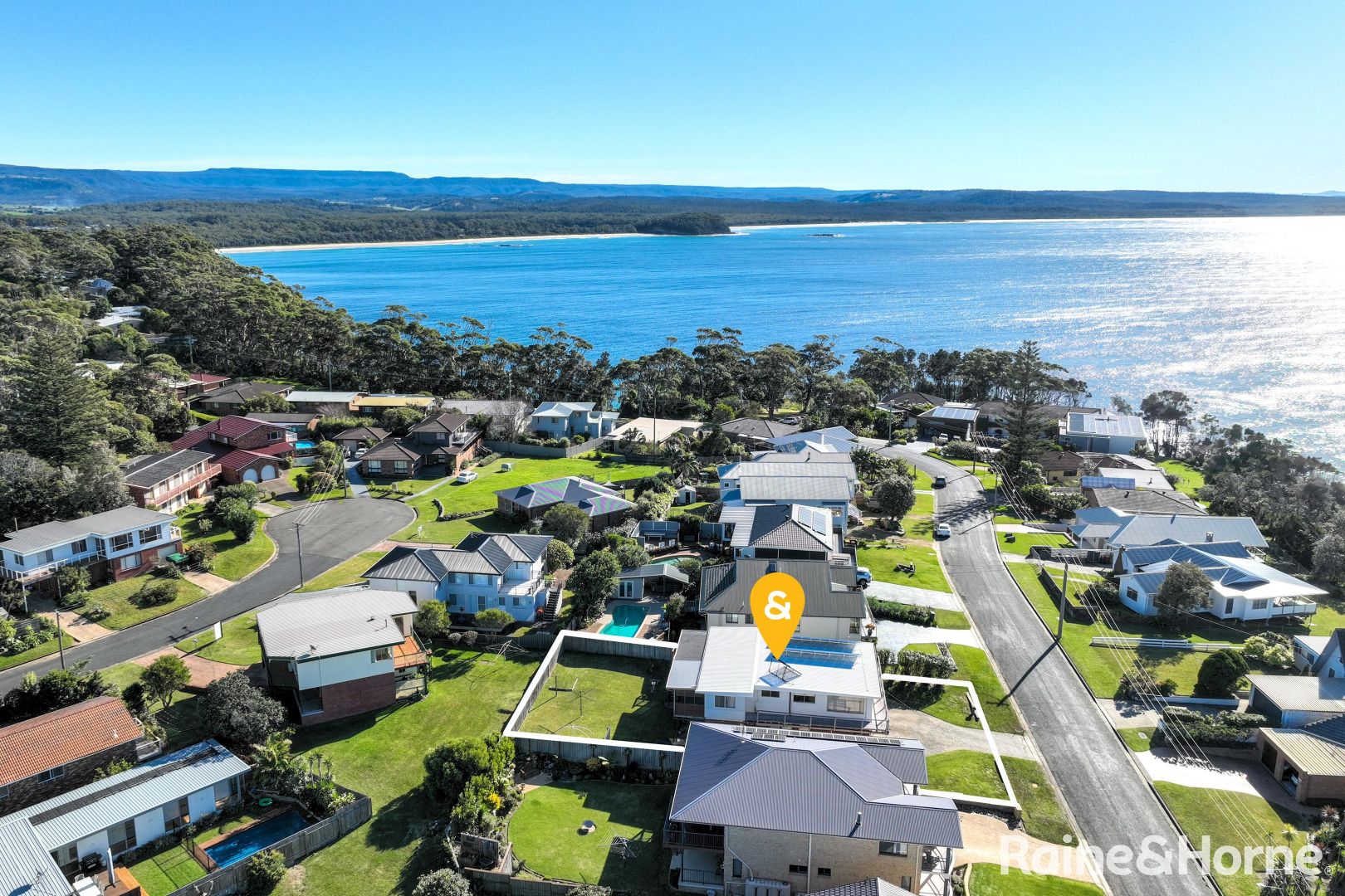 204 Mitchell Parade, Mollymook Beach NSW 2539 Domain