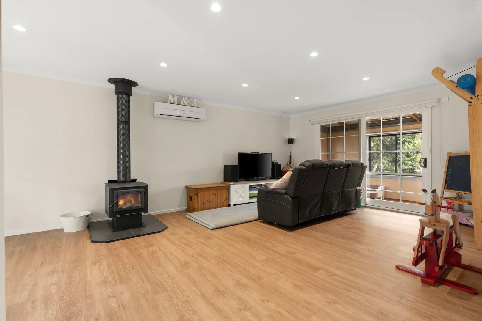 Additional image 4 of 9 Russell Street, Drouin VIC 3818