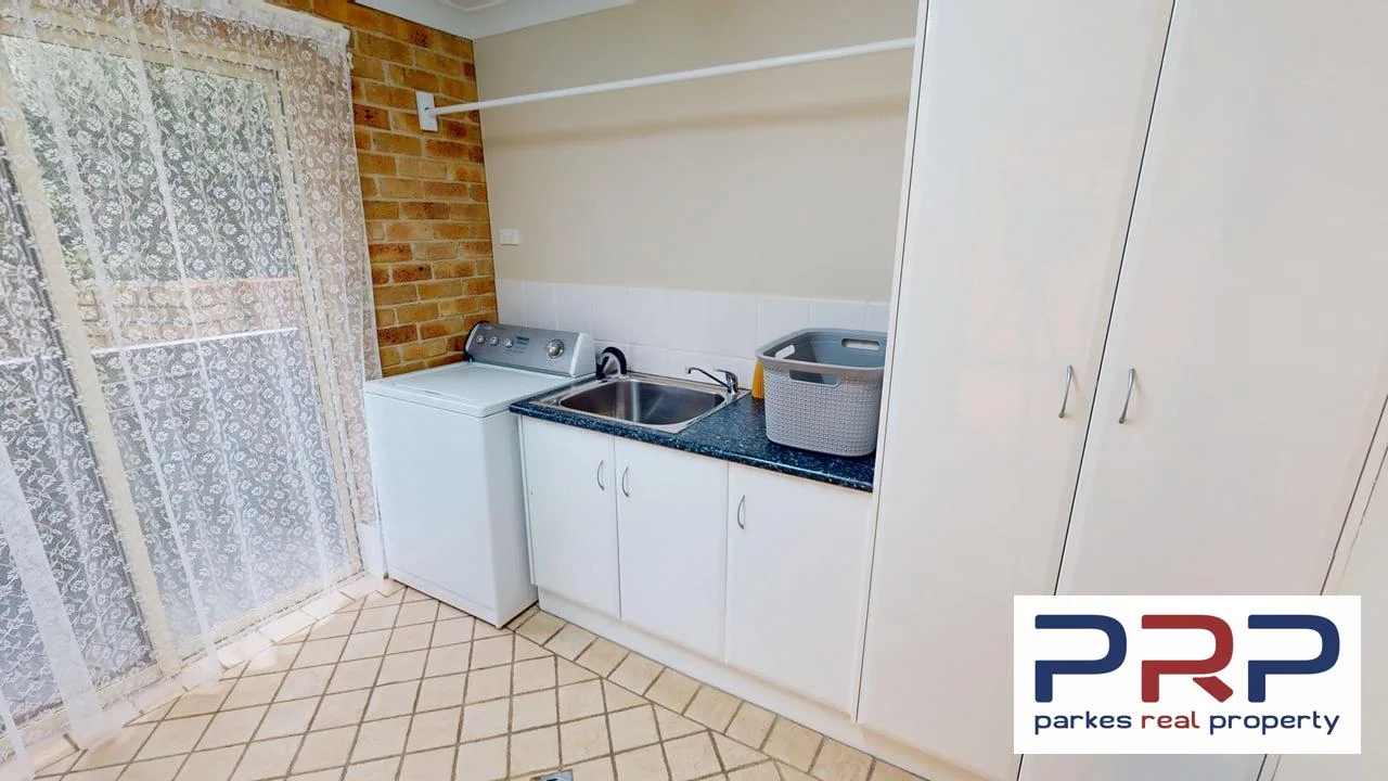 Additional image 20 of 8 Arana Place, Parkes NSW 2870