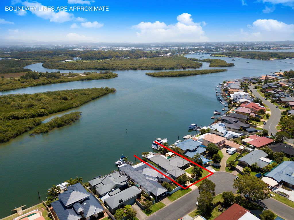 40 Lakefield Crescent, Paradise Point QLD 4216, Image 0
