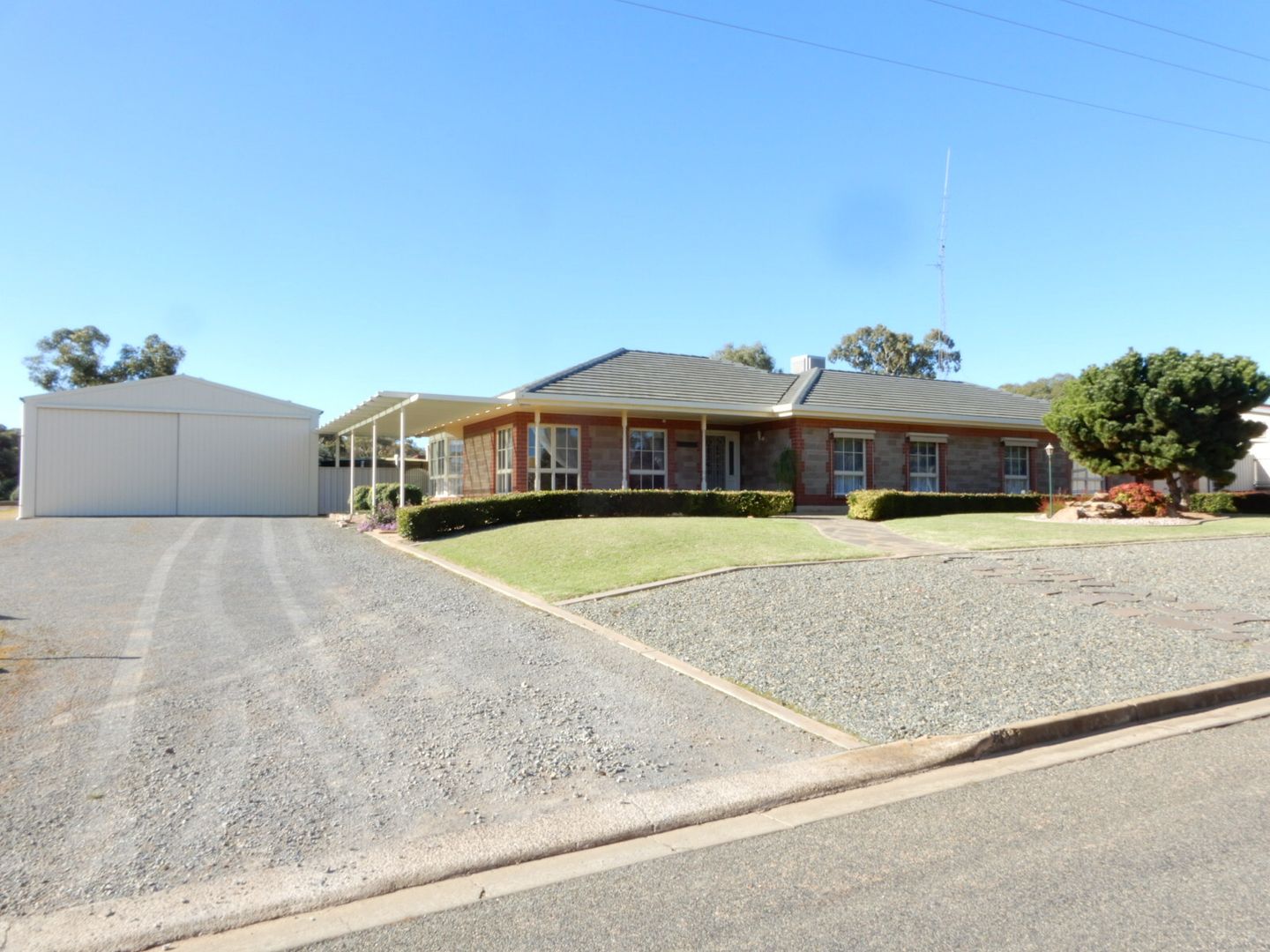 25 Mercowie Rd, Crystal Brook SA 5523, Image 1