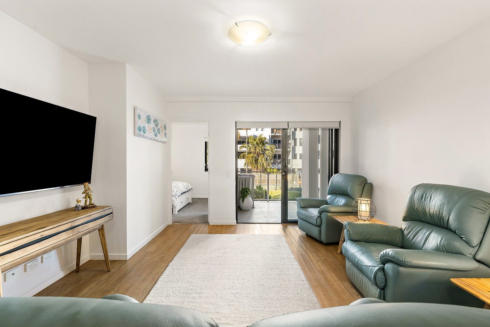 2 bedrooms Apartment / Unit / Flat in 5/5 York Street NUNDAH QLD, 4012