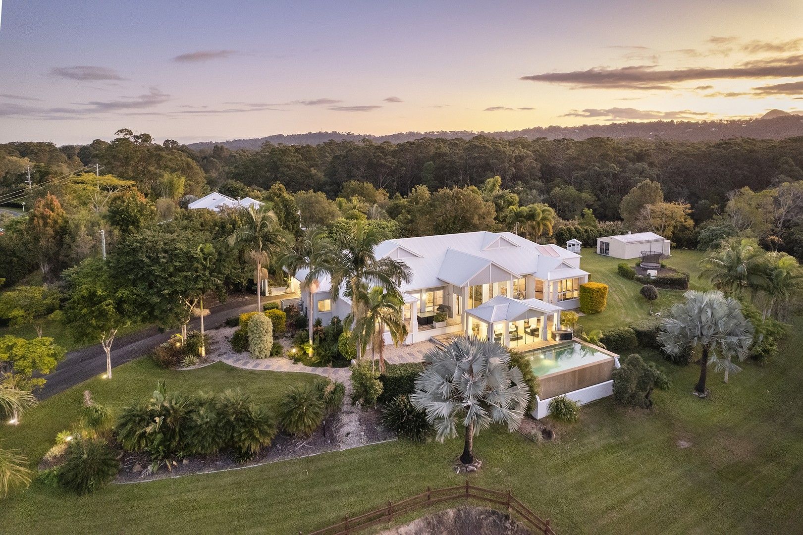 4 bedrooms House in 276 Beddington Road DOONAN QLD, 4562