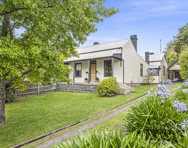 11 Maxwell Street, Kyneton VIC 3444