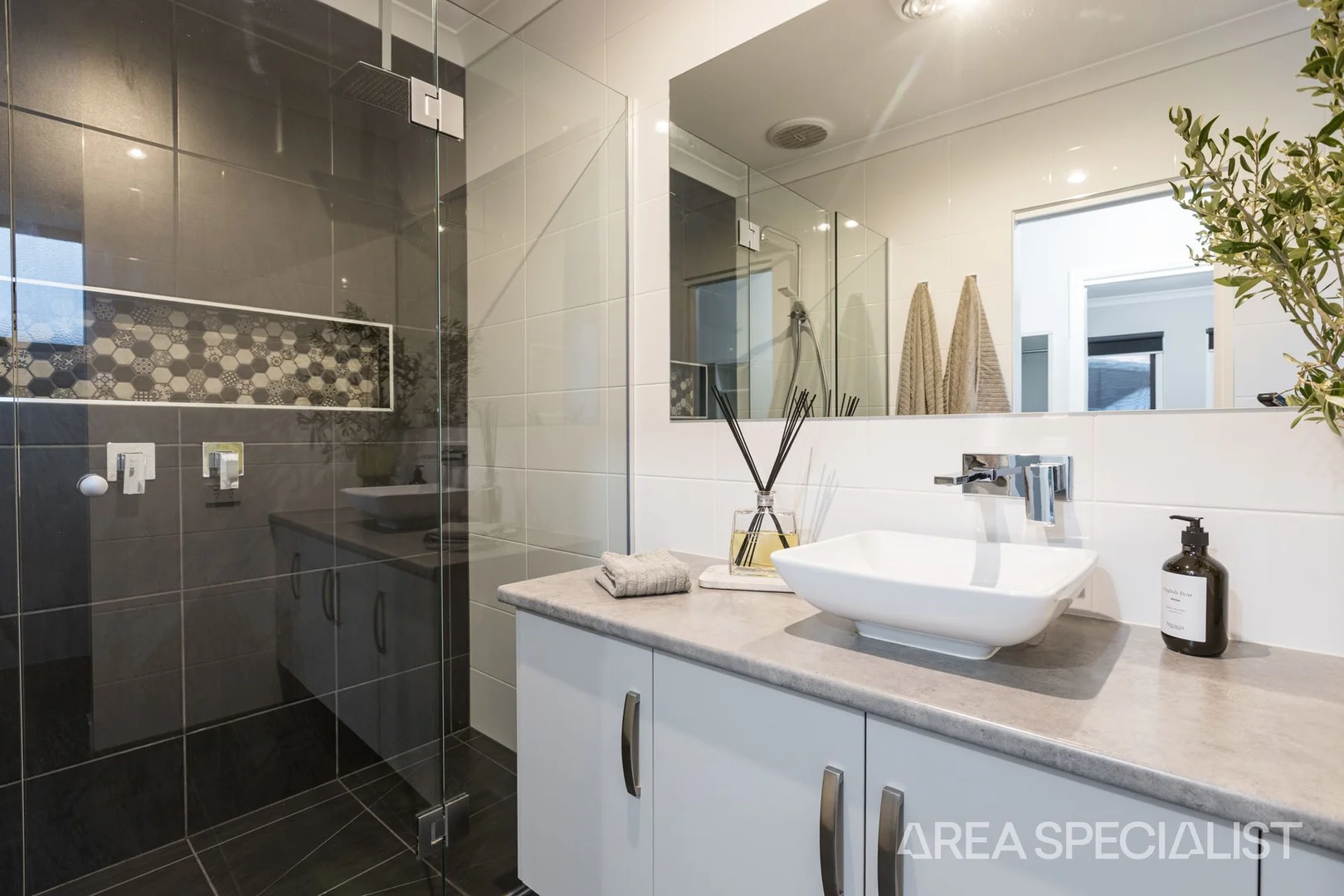 Additional image 4 of 3 Luckymack Way, Mildura VIC 3500