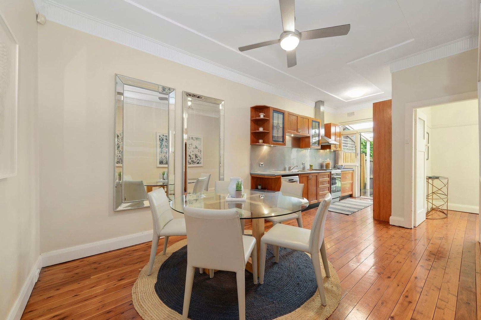3 bedrooms House in 16 Oakley Road NORTH BONDI NSW, 2026