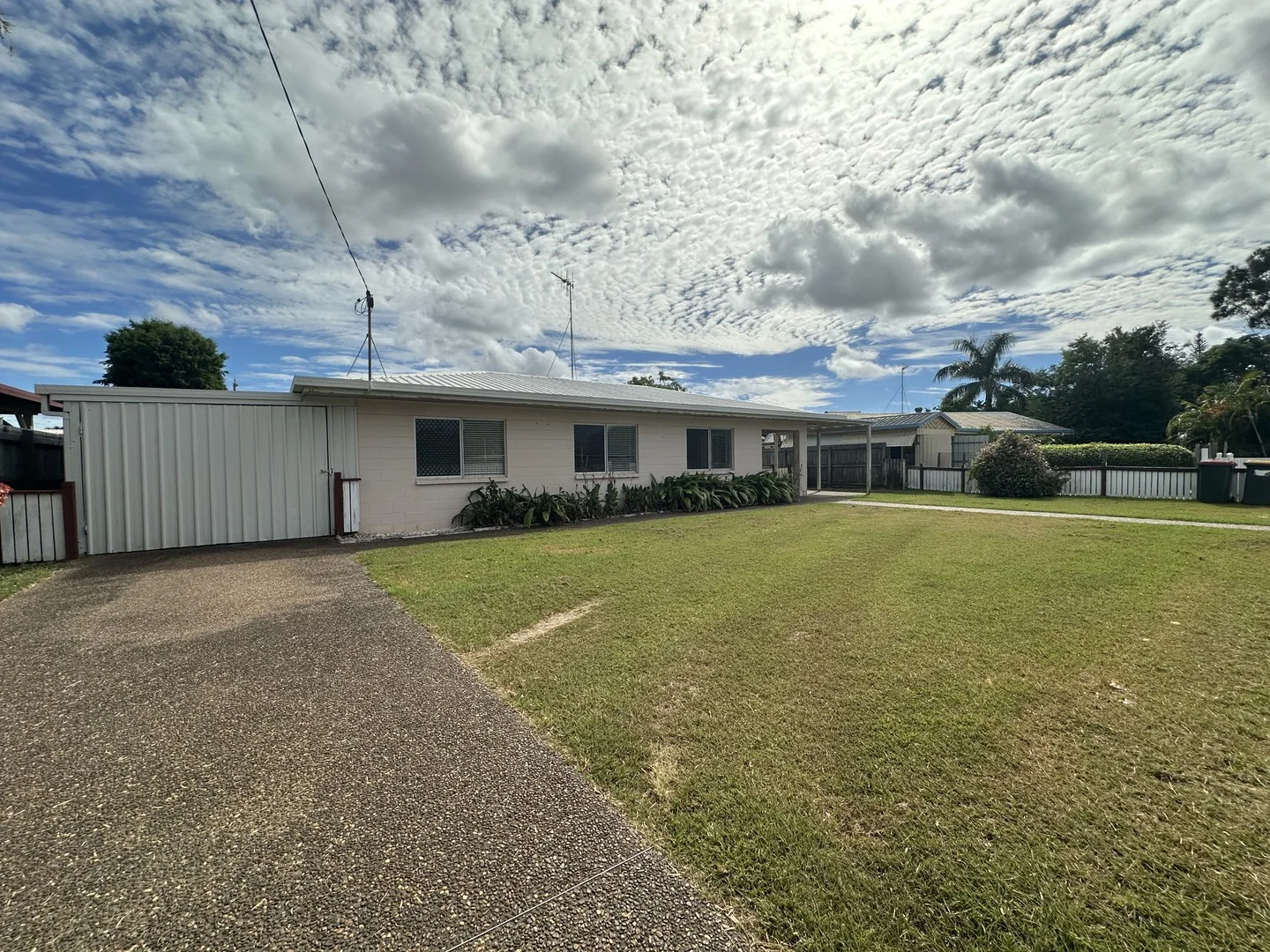 34 McLachlan Drive, Avenell Heights QLD 4670